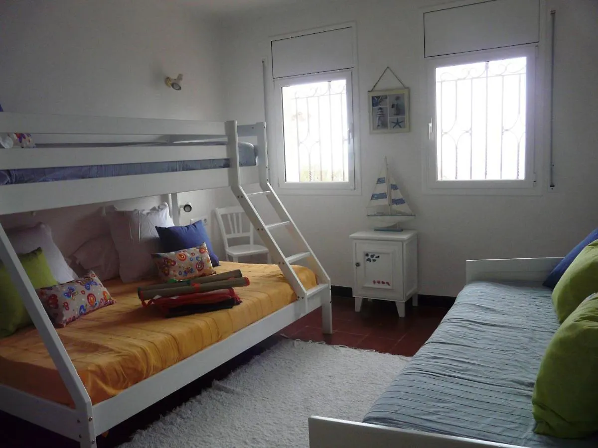 Villa Transatlantique En Premiere Ligne De Mer Dite Villa Esmeralda Llafranc 0*,  Spanyolország
