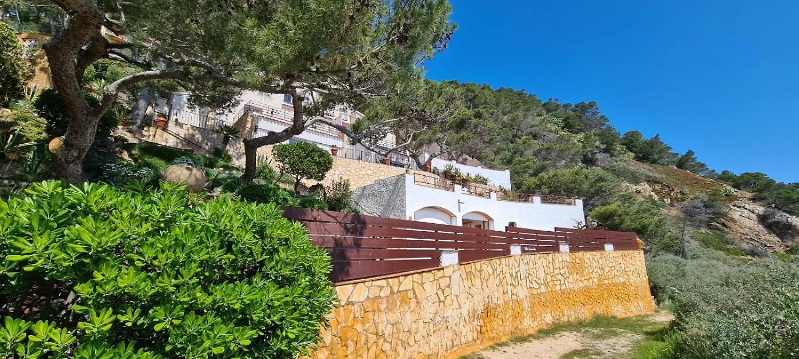 Villa Transatlantique En Premiere Ligne De Mer Dite Villa Esmeralda Llafranc