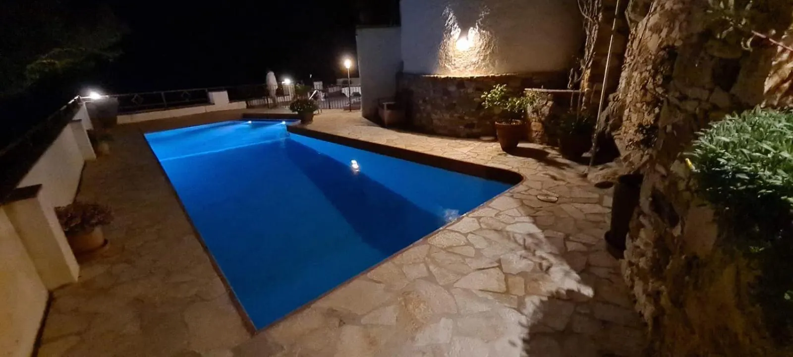 Villa Transatlantique En Premiere Ligne De Mer Dite Villa Esmeralda Llafranc